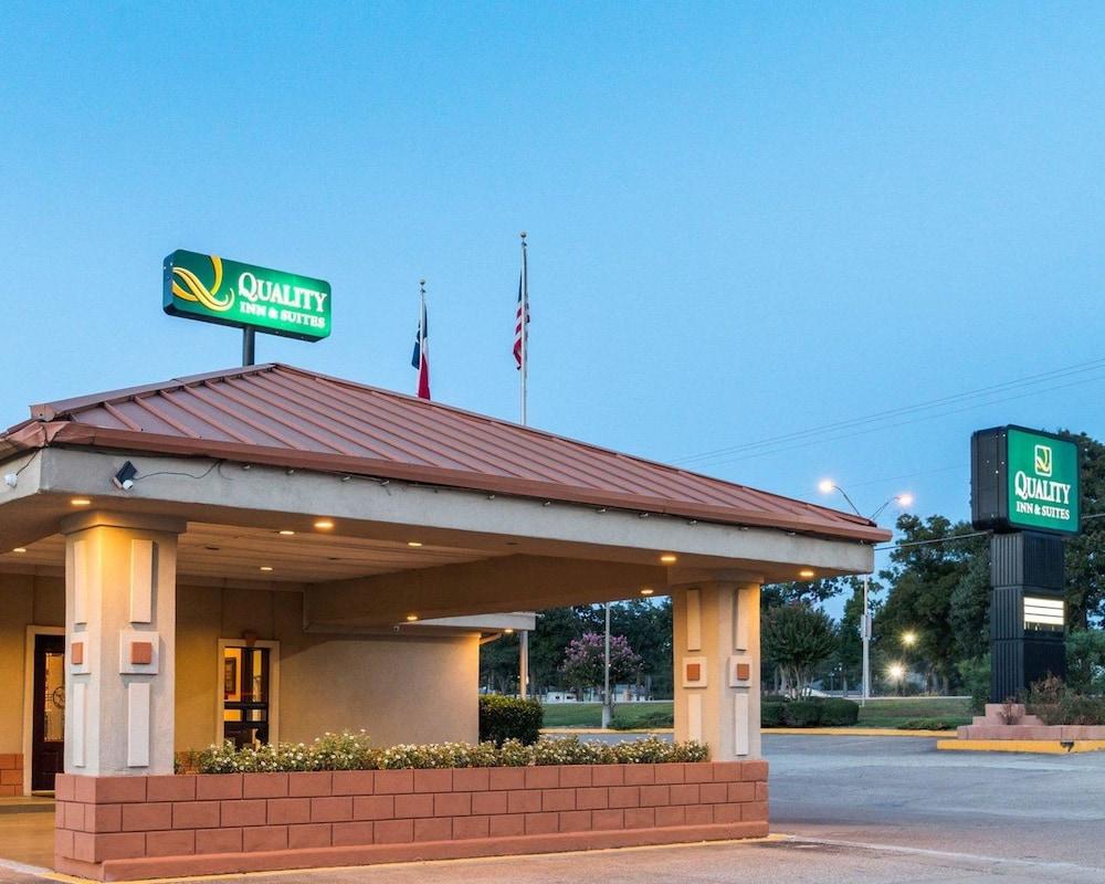 Quality Inn & Suites Lufkin Exterior photo